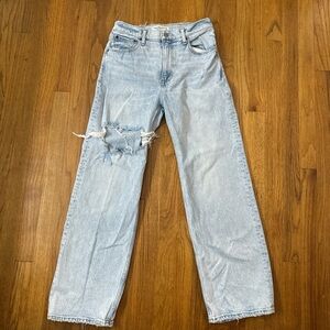 Abercrombie&Fitch Light Washed 90s Relaxed Jeans High Rise